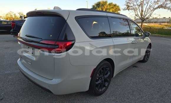 Comprar Usado Chrysler Pacifica Branco Carro em Luanda em Luanda Province Comprar Usado Chrysler Pacifica Branco Carro em Luanda em Luanda Province