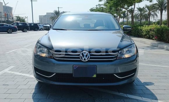 Comprar Usado Volkswagen Passat Azul Carro em Luanda em Luanda Province Comprar Usado Volkswagen Passat Azul Carro em Luanda em Luanda Province