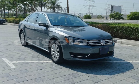 Comprar Usado Volkswagen Passat Azul Carro em Luanda em Luanda Province Comprar Usado Volkswagen Passat Azul Carro em Luanda em Luanda Province
