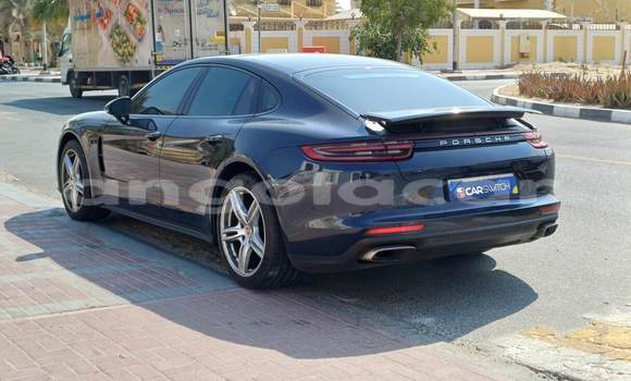 Buy Used Porsche Panamera Blue Car in Luanda in Luanda Province Buy Used Porsche Panamera Blue Car in Luanda in Luanda Province