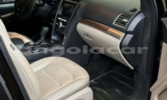 Buy Used Ford Explorer Black Car in Camabatela in Uige Buy Used Ford Explorer Black Car in Camabatela in Uige