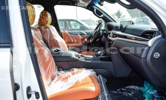 Buy Import Lexus LX White Car in Import - Dubai in Bengo Province Buy Import Lexus LX White Car in Import - Dubai in Bengo Province