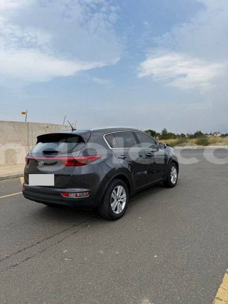 Big with watermark kia sportage bie catabola 37700