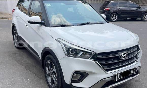 Buy Used Hyundai Creta White Car in Caluquembe in Huila Buy Used Hyundai Creta White Car in Caluquembe in Huila