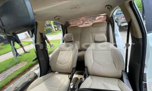 Comprar Usado Hyundai Accent Branco Carro em Camacupa em Bie Comprar Usado Hyundai Accent Branco Carro em Camacupa em Bie