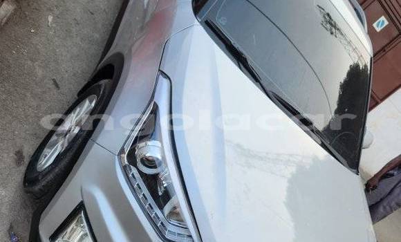 Comprar Usado Hyundai Creta Outro Carro em Catabola em Bie