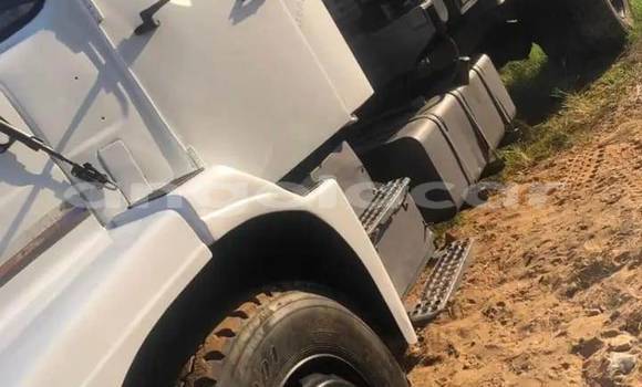Buy Used DAF CF White Truck in Camabatela in Uige Buy Used DAF CF White Truck in Camabatela in Uige