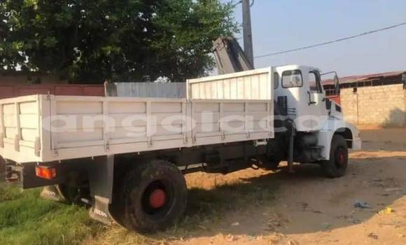 Buy Used DAF CF White Truck in Camabatela in Uige Buy Used DAF CF White Truck in Camabatela in Uige