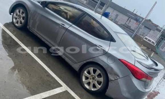 Comprar Usado Hyundai Elantra Outro Carro em Camabatela em Uige Comprar Usado Hyundai Elantra Outro Carro em Camabatela em Uige