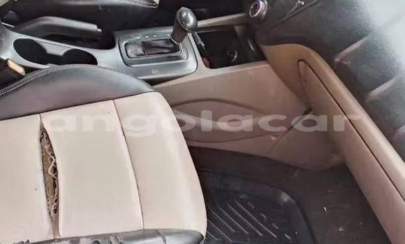 Comprar Usado Kia Cerato Vermelho Carro em Camacupa em Bie Comprar Usado Kia Cerato Vermelho Carro em Camacupa em Bie