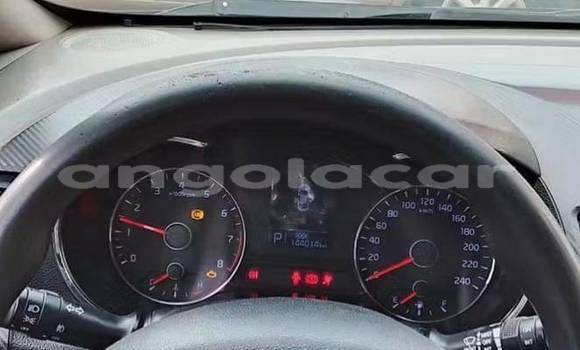 Comprar Usado Kia Cerato Vermelho Carro em Camacupa em Bie Comprar Usado Kia Cerato Vermelho Carro em Camacupa em Bie