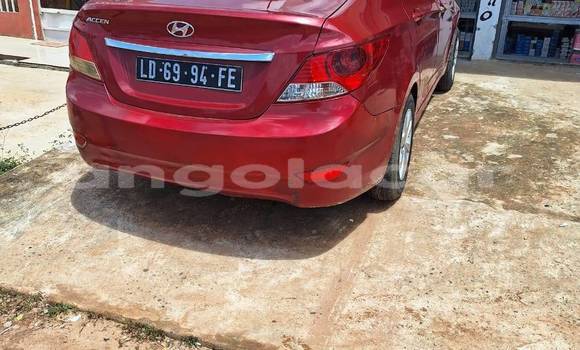 Comprar Usado Hyundai Accent Vermelho Carro em Camabatela em Uige Comprar Usado Hyundai Accent Vermelho Carro em Camabatela em Uige