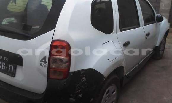 Comprar Usado Renault Duster Branco Carro em Camacupa em Bie Comprar Usado Renault Duster Branco Carro em Camacupa em Bie