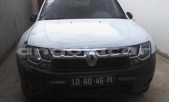 Comprar Usado Renault Duster Branco Carro em Camacupa em Bie Comprar Usado Renault Duster Branco Carro em Camacupa em Bie