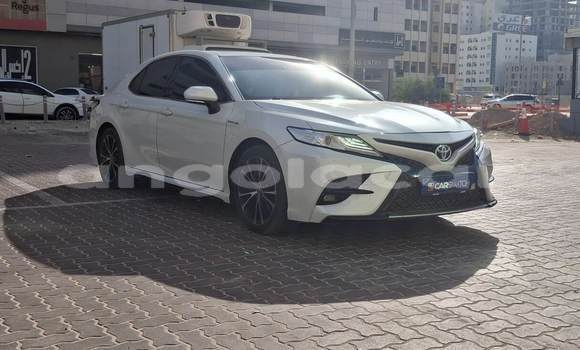 Comprar Usado Toyota Camry Branco Carro em Luanda em Luanda Province Comprar Usado Toyota Camry Branco Carro em Luanda em Luanda Province