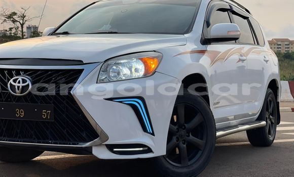 Buy Used Toyota RAV4 White Car in Luanda in Luanda Province Buy Used Toyota RAV4 White Car in Luanda in Luanda Province