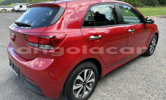 Comprar Usado Kia rio Verde Carro em Luanda em Luanda Province Comprar Usado Kia rio Verde Carro em Luanda em Luanda Province