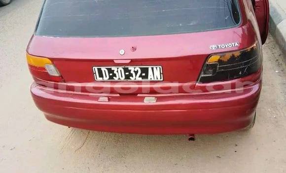 Comprar Usado Toyota Starlet Vermelho Carro em Catchiungo em Huambo Comprar Usado Toyota Starlet Vermelho Carro em Catchiungo em Huambo