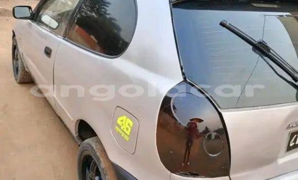 Comprar Usado Toyota Corolla Outro Carro em Camabatela em Uige Comprar Usado Toyota Corolla Outro Carro em Camabatela em Uige