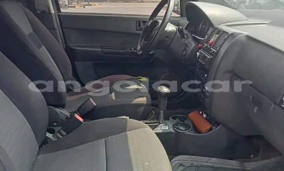 Buy Used Hyundai Getz Blue Car in Catchiungo in Huambo Buy Used Hyundai Getz Blue Car in Catchiungo in Huambo