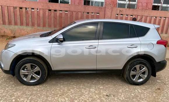 Buy Used Toyota RAV4 Other Car in Catchiungo in Huambo Buy Used Toyota RAV4 Other Car in Catchiungo in Huambo