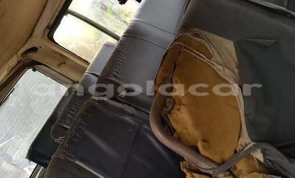 Buy Used Toyota Hiace Blue Car in Catabola in Bie Buy Used Toyota Hiace Blue Car in Catabola in Bie