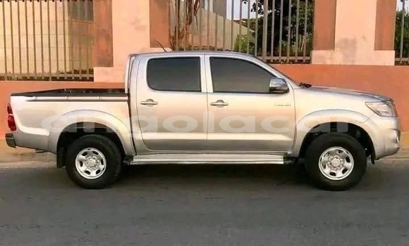 Buy Used Toyota Hilux Other Car in Caluquembe in Huila Buy Used Toyota Hilux Other Car in Caluquembe in Huila