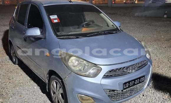 Comprar Usado Hyundai i10 Azul Carro em Camacupa em Bie