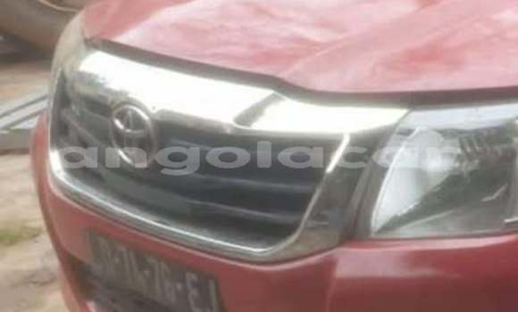 Comprar Usado Toyota Hilux Vermelho Carro em Camabatela em Uige Comprar Usado Toyota Hilux Vermelho Carro em Camabatela em Uige