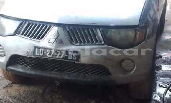 Buy Used Mitsubishi L200 Other Car in Camacupa in Bie Buy Used Mitsubishi L200 Other Car in Camacupa in Bie
