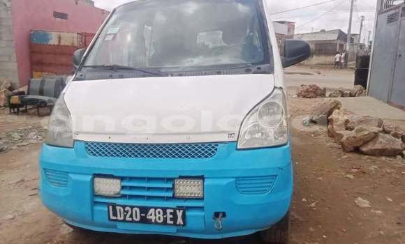 Acheter Occasion Voiture Chevrolet Niva Blanc à Camabatela, Uige Acheter Occasion Voiture Chevrolet Niva Blanc à Camabatela, Uige