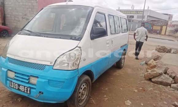 Acheter Occasion Voiture Chevrolet Niva Blanc à Camabatela, Uige Acheter Occasion Voiture Chevrolet Niva Blanc à Camabatela, Uige