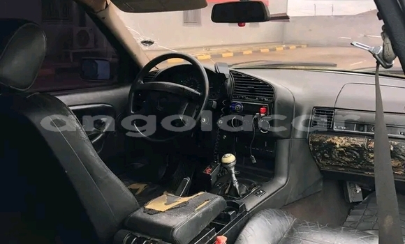 Acheter Occasion Voiture BMW 6er Autre à Import - Dubai, Province de Bengo Acheter Occasion Voiture BMW 6er Autre à Import - Dubai, Province de Bengo