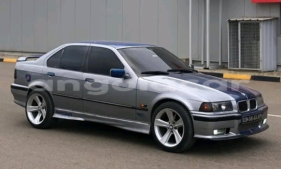 Acheter Occasion Voiture BMW 6er Autre à Import - Dubai, Province de Bengo Acheter Occasion Voiture BMW 6er Autre à Import - Dubai, Province de Bengo