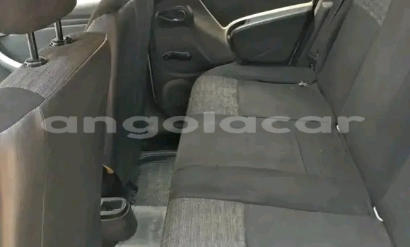 Acheter Occasion Voiture Renault Duster Blanc à Chinjenje, Huambo Acheter Occasion Voiture Renault Duster Blanc à Chinjenje, Huambo