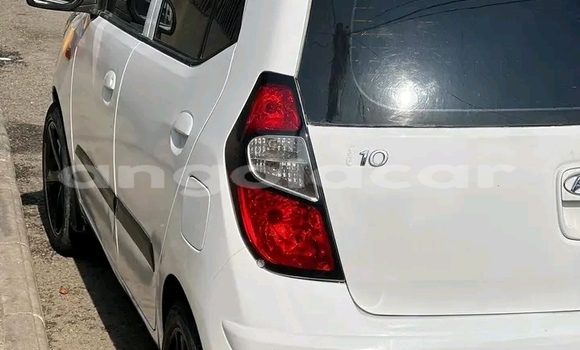 Buy Used Hyundai i10 White Car in Cuito in Province of Bié Buy Used Hyundai i10 White Car in Cuito in Province of Bié