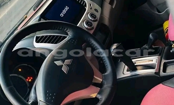 Acheter Occasion Voiture Mitsubishi L200 Autre à Cuito, Province de Bié Acheter Occasion Voiture Mitsubishi L200 Autre à Cuito, Province de Bié