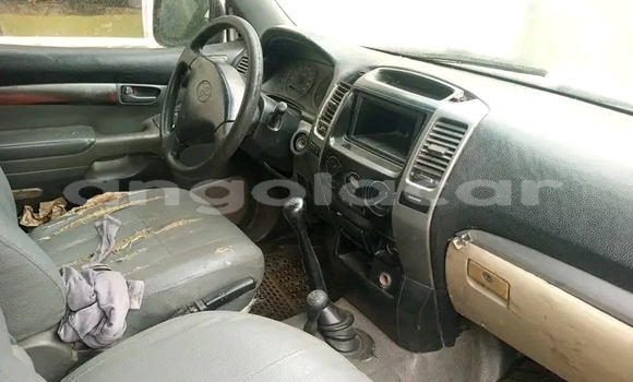 Buy Used Toyota Progres White Car in Caluquembe in Huila Buy Used Toyota Progres White Car in Caluquembe in Huila