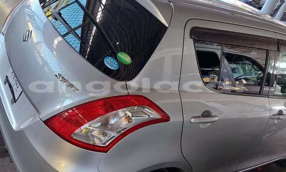 Buy Used Suzuki Swift Silver Car in Luanda in Luanda Province Buy Used Suzuki Swift Silver Car in Luanda in Luanda Province