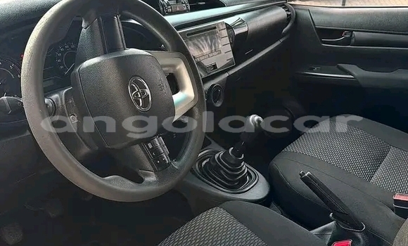 Acheter Occasion Voiture Toyota Hilux Blanc à Luanda, Province de Luanda Acheter Occasion Voiture Toyota Hilux Blanc à Luanda, Province de Luanda
