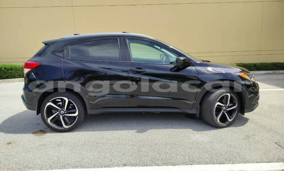 Comprar Usado Honda HR–V Prata Carro em Luanda em Luanda Province Comprar Usado Honda HR–V Prata Carro em Luanda em Luanda Province
