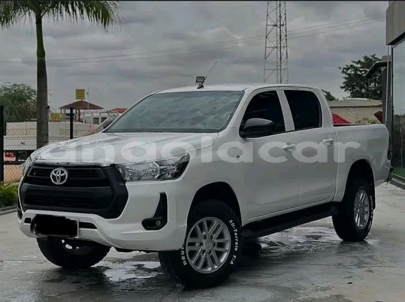 Big with watermark toyota hilux luanda province luanda 37876
