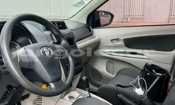 Acheter Occasion Voiture Toyota Avanza Autre à Catabola, Bie Acheter Occasion Voiture Toyota Avanza Autre à Catabola, Bie