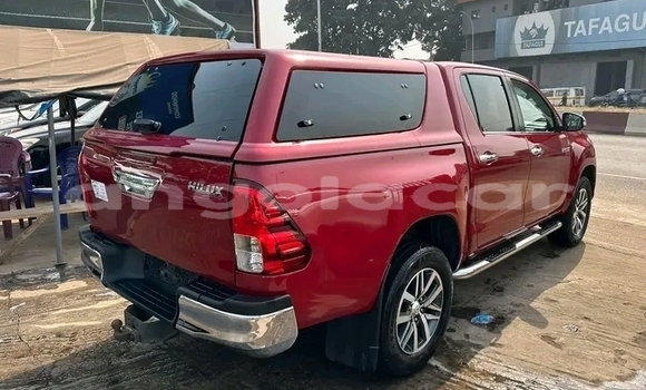 Comprar Usado Toyota Hilux Vermelho Carro em Luanda em Luanda Province Comprar Usado Toyota Hilux Vermelho Carro em Luanda em Luanda Province