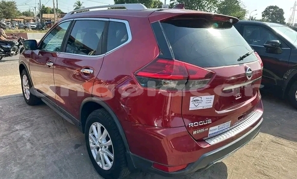 Comprar Usado Nissan Rogue Vermelho Carro em Luanda em Luanda Province Comprar Usado Nissan Rogue Vermelho Carro em Luanda em Luanda Province