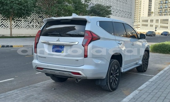 Comprar Usado Mitsubishi Montero Sport Branco Carro em Luanda em Luanda Province Comprar Usado Mitsubishi Montero Sport Branco Carro em Luanda em Luanda Province