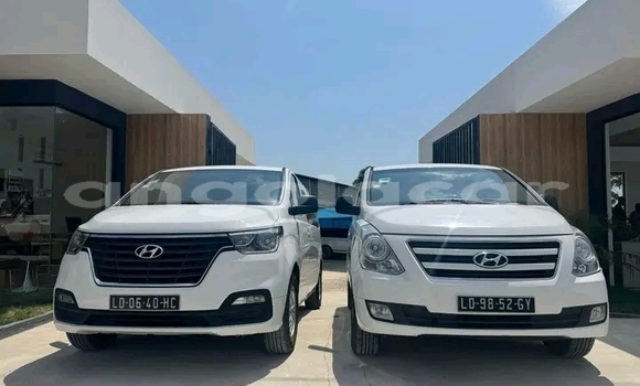 Acheter Occasion Voiture Hyundai H1 Blanc à Luanda, Province de Luanda