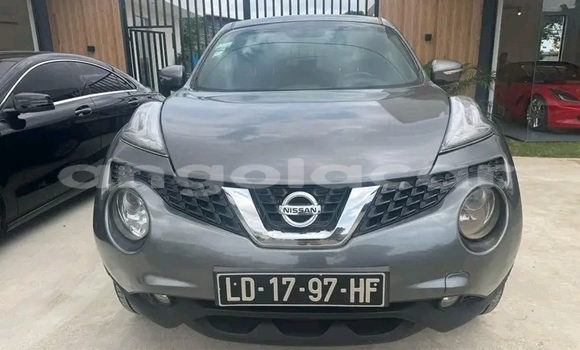 Buy Used Nissan Juke Black Car in Luanda in Luanda Province