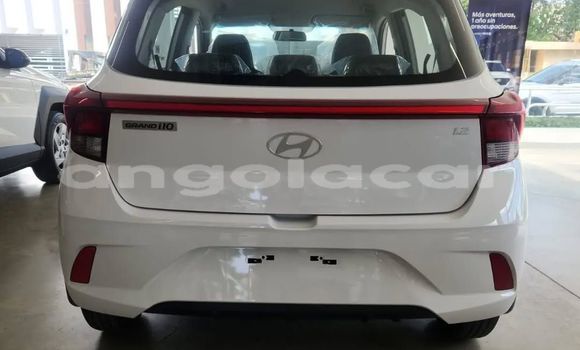 Buy Used Hyundai i10 White Car in Luanda in Luanda Province Buy Used Hyundai i10 White Car in Luanda in Luanda Province