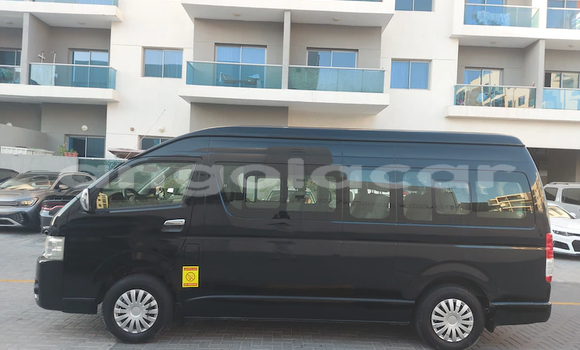 Comprar Usado Toyota Hiace Prata Carro em Luanda em Luanda Province Comprar Usado Toyota Hiace Prata Carro em Luanda em Luanda Province